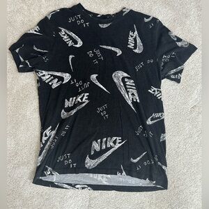 Nike NSW ‘All Over’ Print Tee